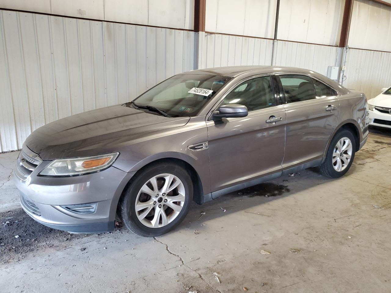 1FAHP2EW2BG166883 2011 Ford Taurus Sel