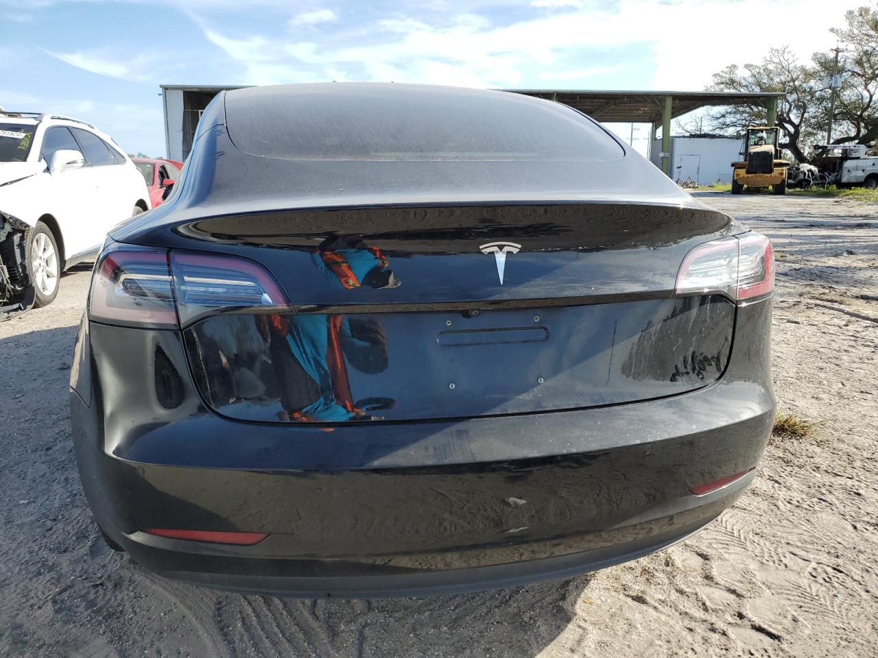 2018 Tesla Model 3 VIN: 5YJ3E1EA3JF156302 Lot: 75349864