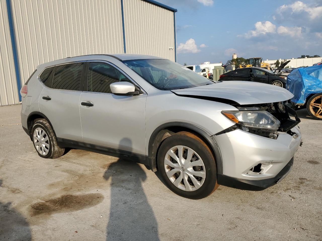 VIN 5N1AT2MT2GC830186 2016 NISSAN ROGUE no.4