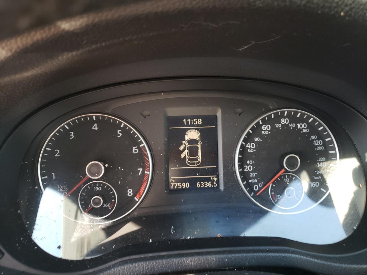 2015 Volkswagen Passat - Image 9