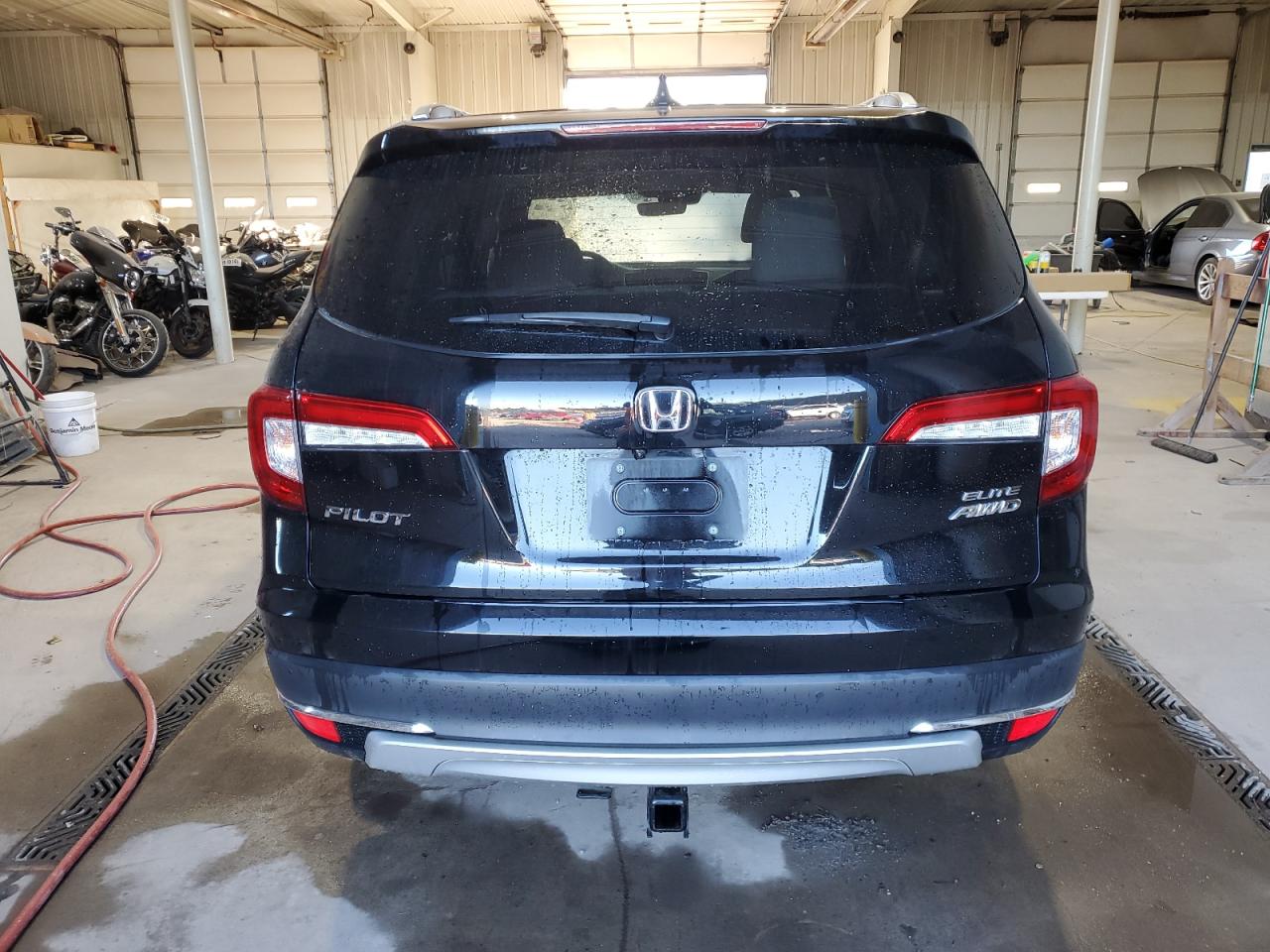 2019 Honda Pilot Elite VIN: 5FNYF6H00KB067937 Lot: 74292364