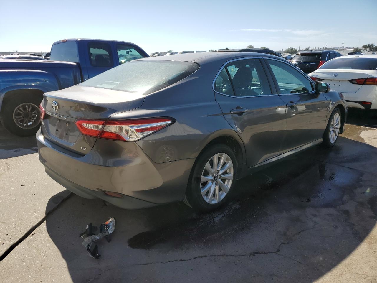 2018 Toyota Camry - Image 3