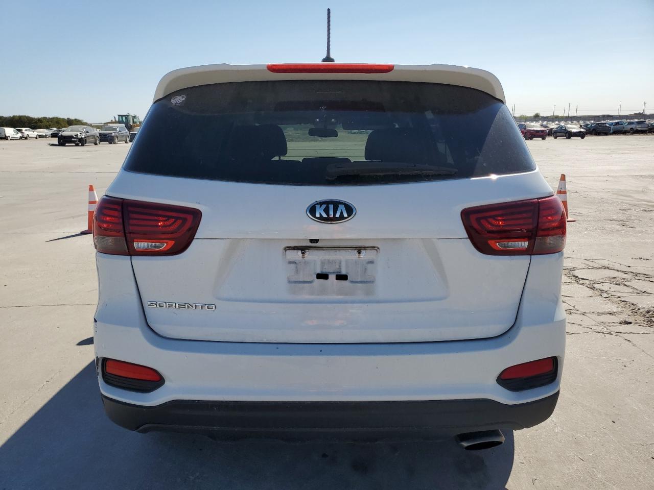 2020 Kia Sorento L VIN: 5XYPG4A33LG712415 Lot: 76371554