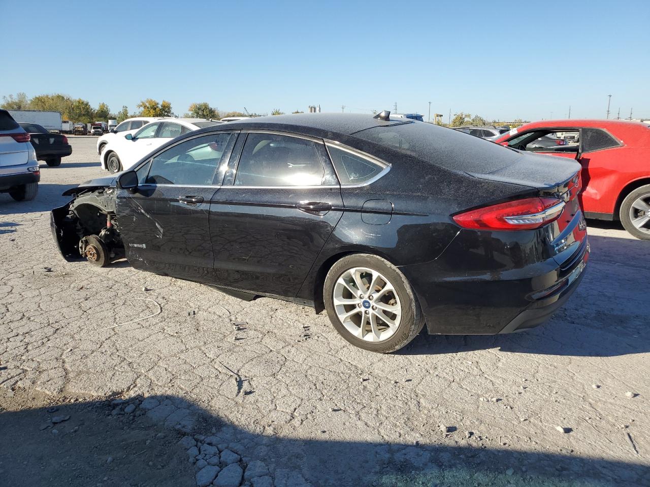 2019 Ford Fusion - Image 2