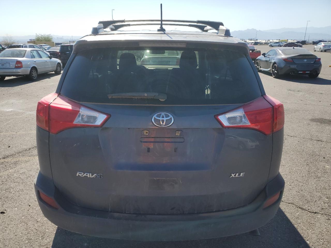 2015 Toyota RAV 4 - Image 6