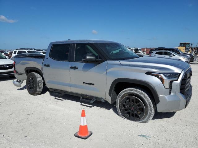 5TFLA5DB3RX193154 Toyota Tundra CRE 4