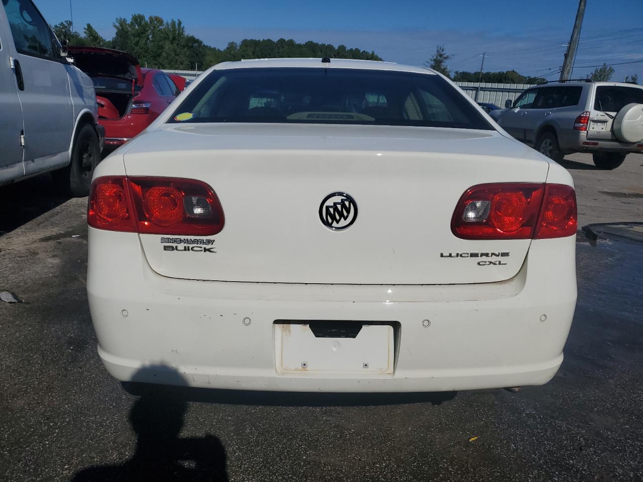 2008 Buick Lucerne Cxl VIN: 1G4HD57268U182153 Lot: 72148514