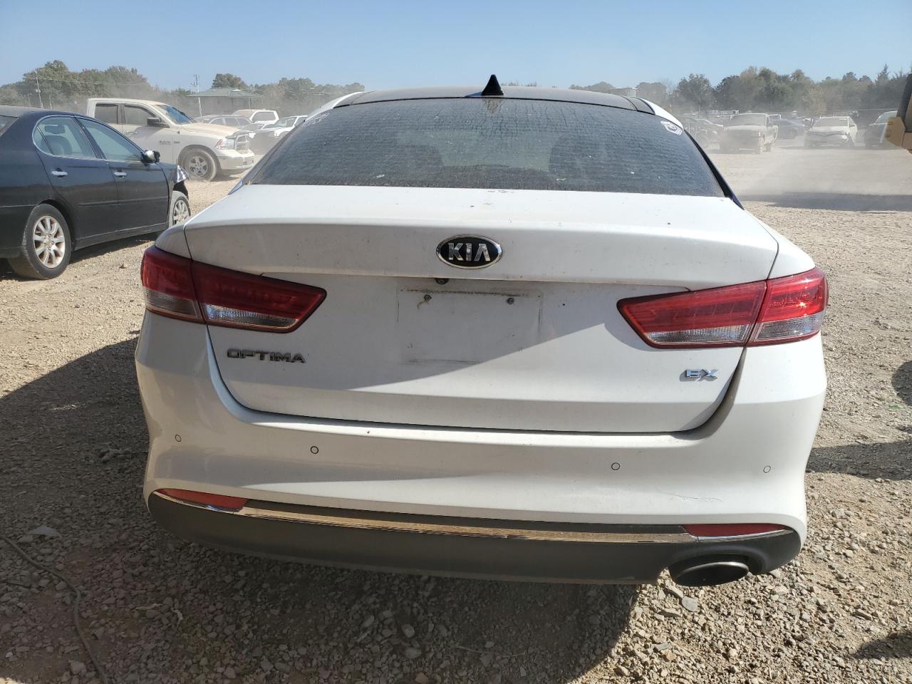 2017 Kia Optima - Image 6