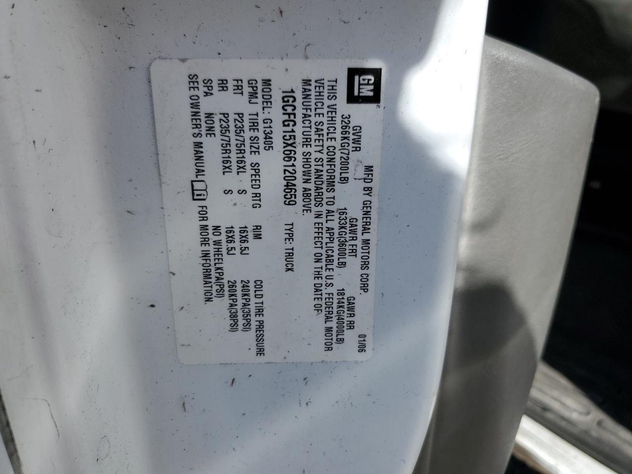 2006 Chevrolet Express - Image 14