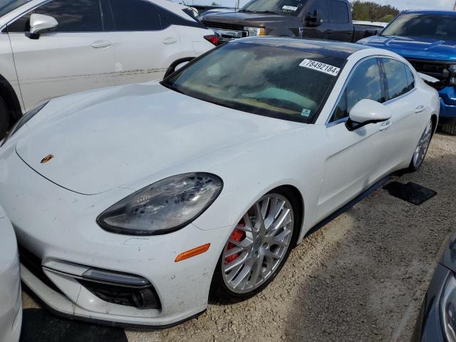Sedans PORSCHE PANAMERA 2017 White