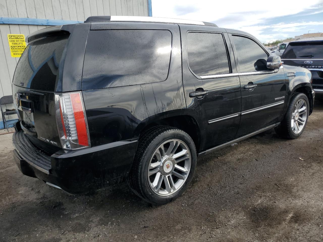 VIN 1GYS4CEF9ER223159 2014 CADILLAC ESCALADE no.3