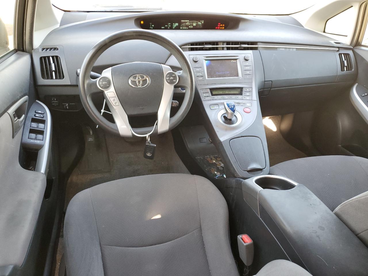 JTDKN3DU2E1825516 2014 Toyota Prius