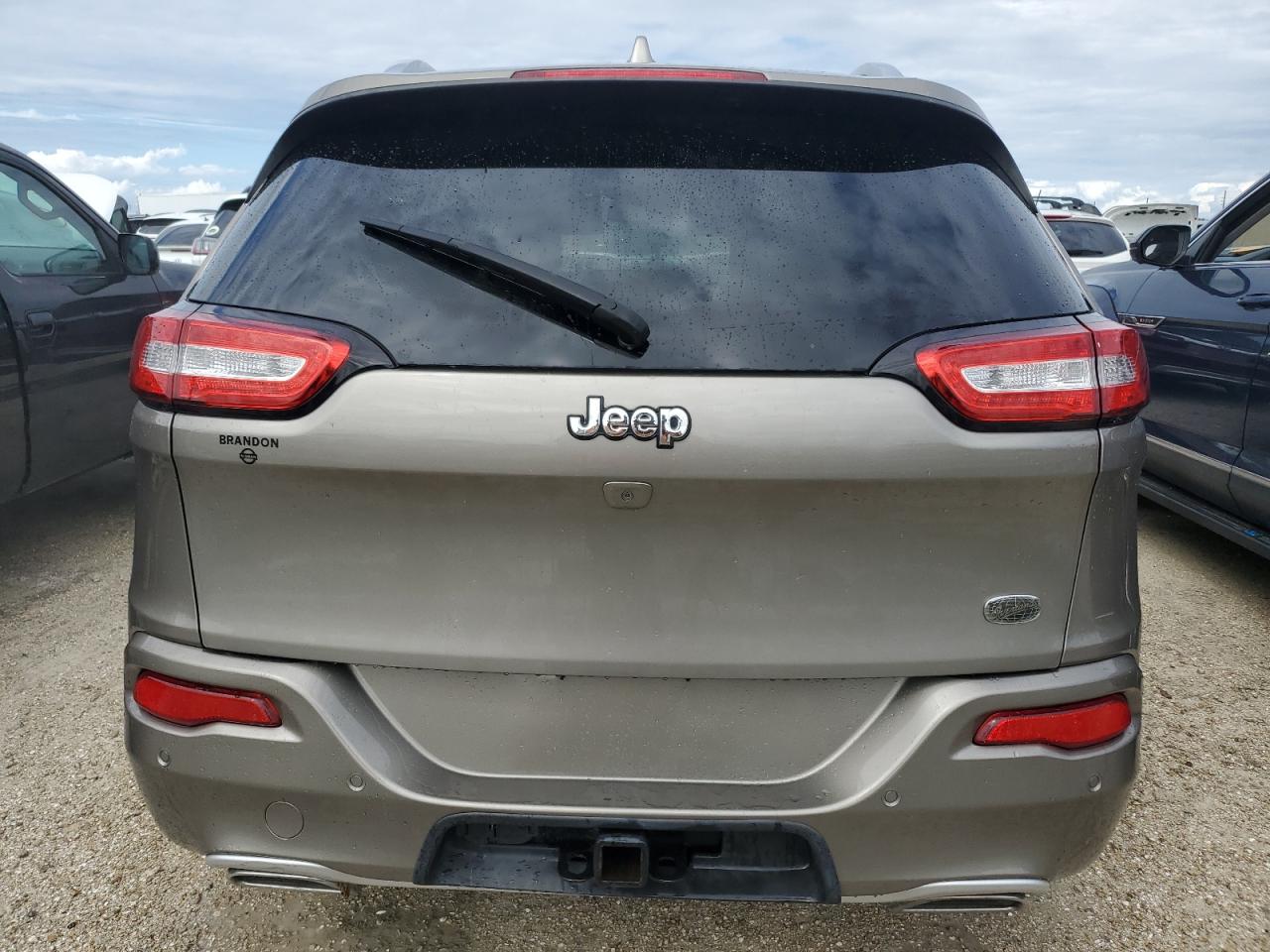 2018 Jeep Cherokee - Image 6