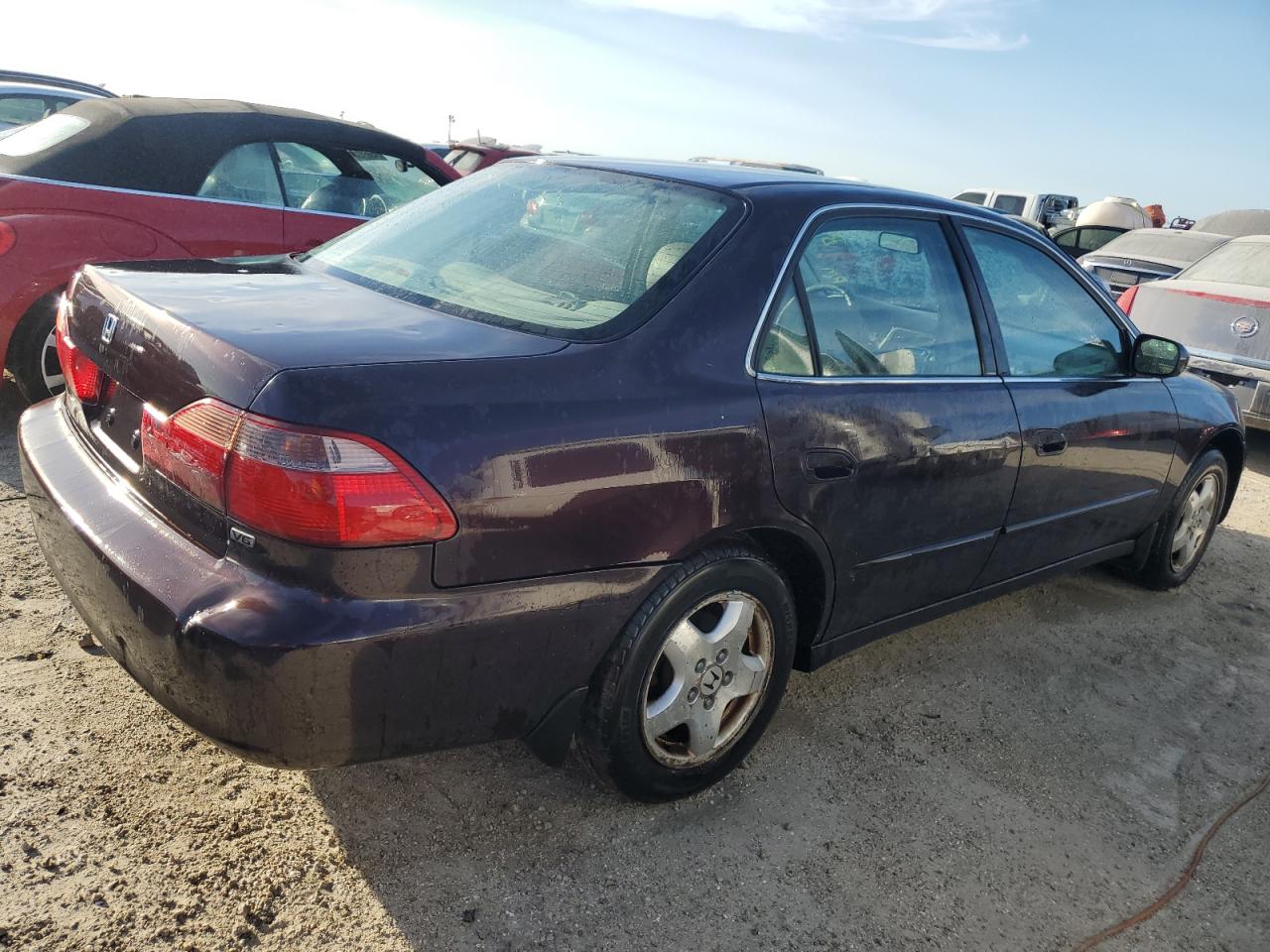 1998 Honda Accord - Image 3