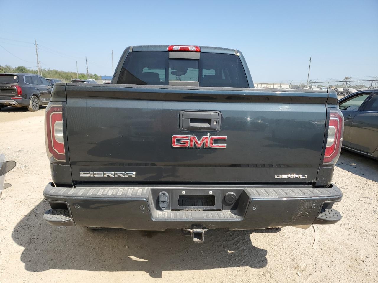 2018 GMC Sierra K1500 Denali VIN: 3GTU2PEJ8JG529991 Lot: 75645794