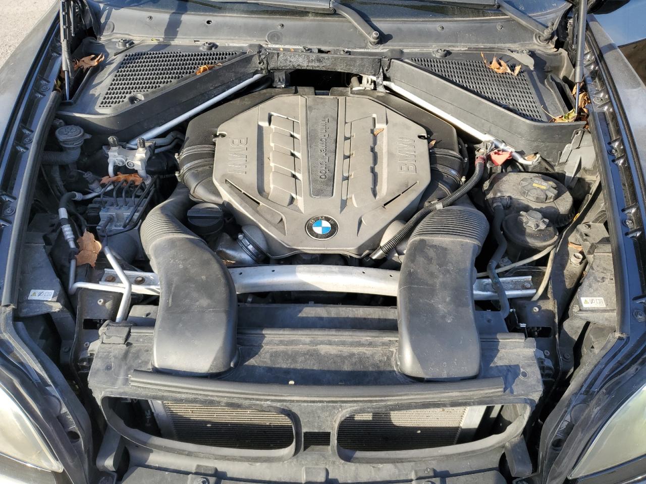 2011 BMW X5 - Image 12