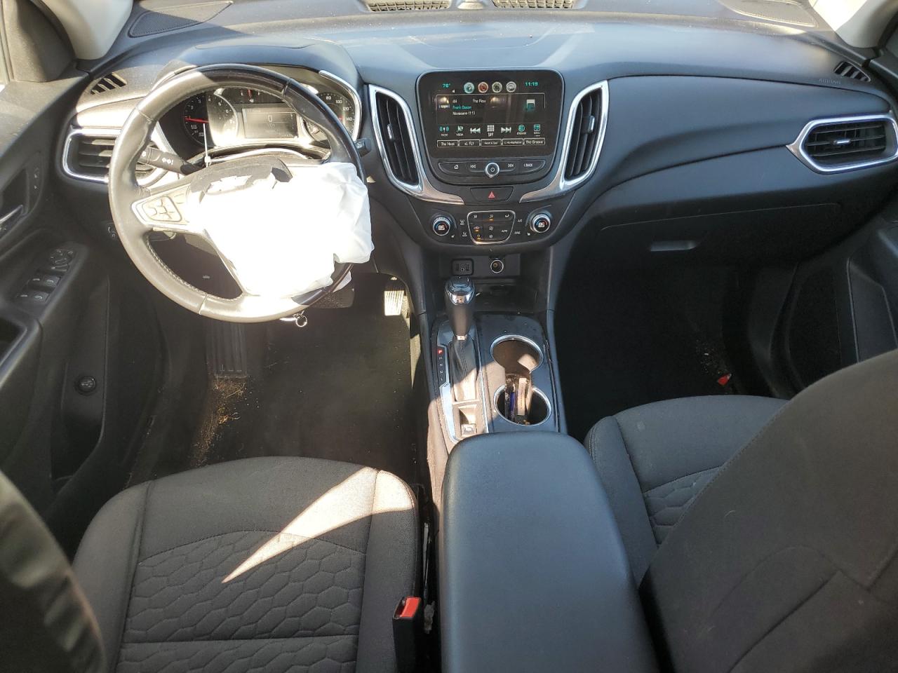 2018 Chevrolet Equinox - Image 8