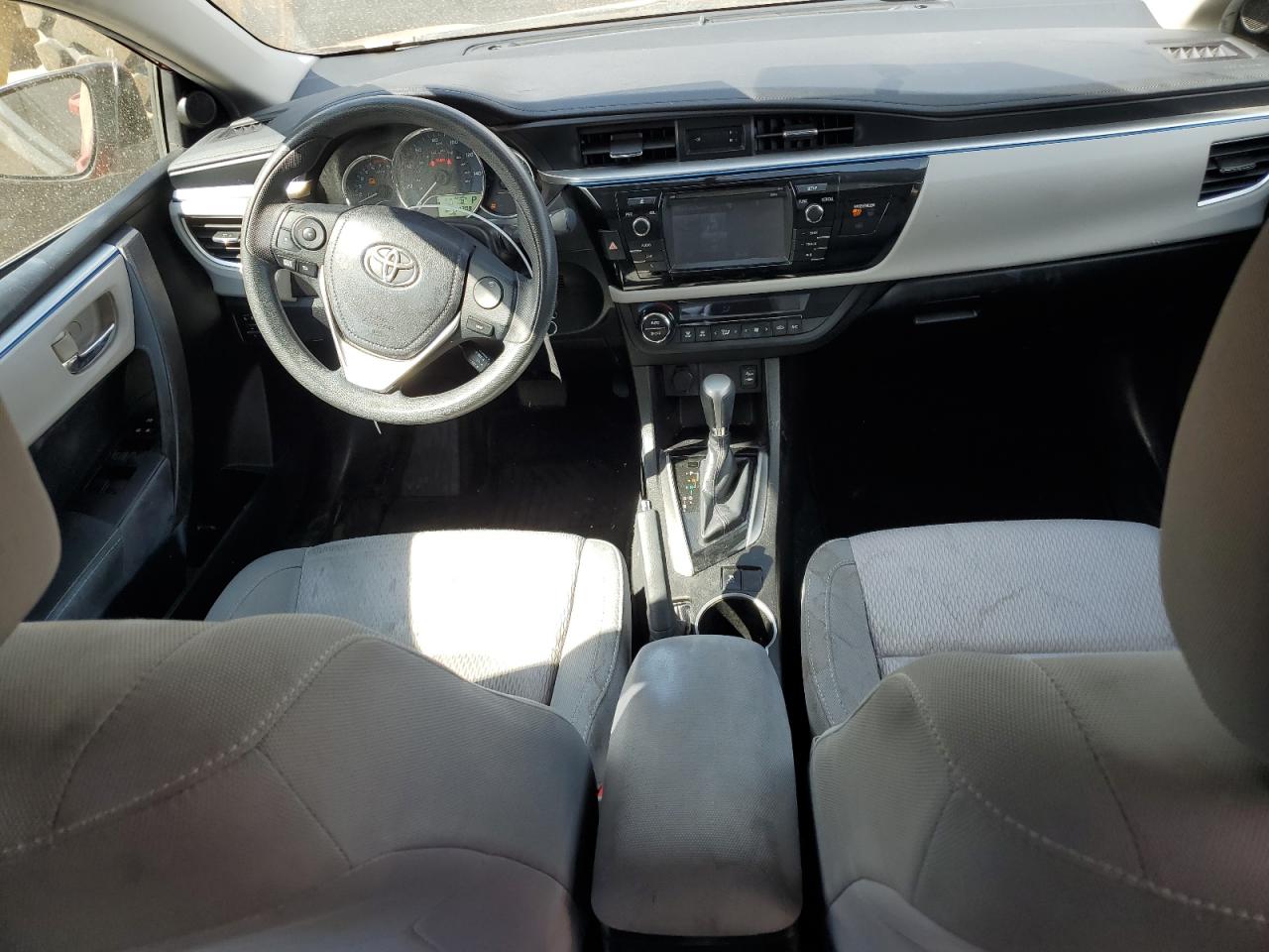 2015 Toyota Corolla - Image 8