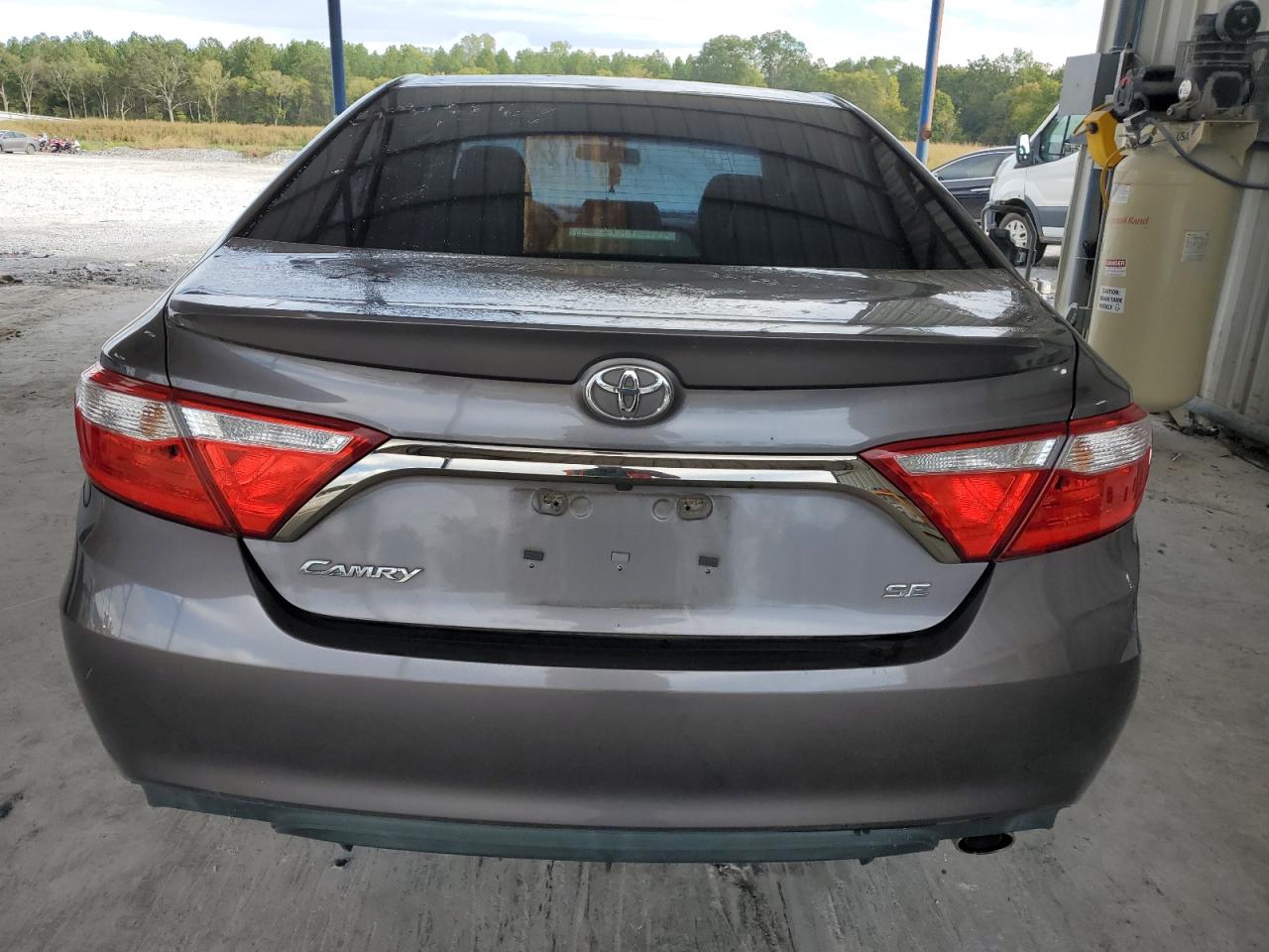 2015 Toyota Camry Le VIN: 4T1BF1FK1FU044916 Lot: 72400564