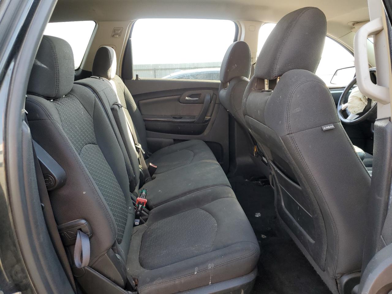 2009 Chevrolet Traverse - Image 11