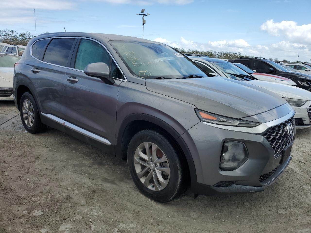 2019 Hyundai Santa Fe - Image 4