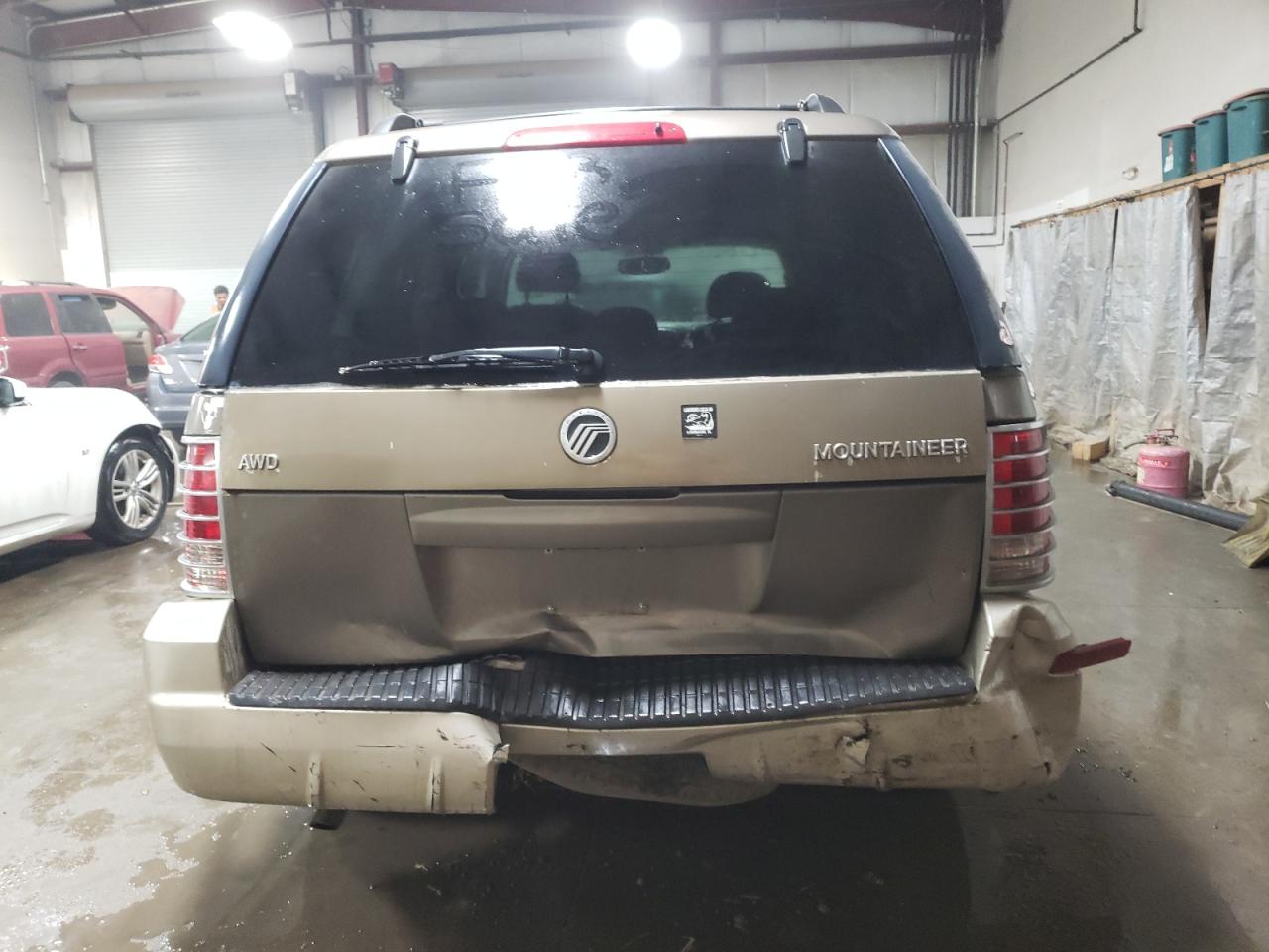 2004 Mercury Mountaineer VIN: 4M2ZU86K74UJ02231 Lot: 76743034