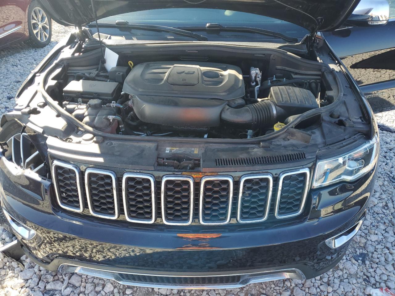 2021 Jeep Grand Cherokee - Image 12