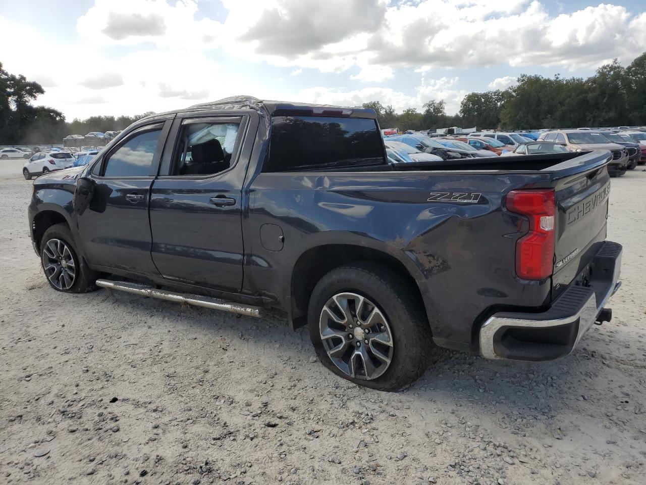 2023 Chevrolet Silverado - Image 2