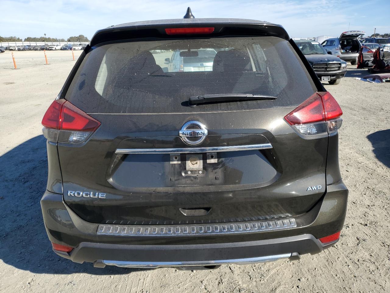 JN8AT2MV7HW259868 2017 Nissan Rogue S