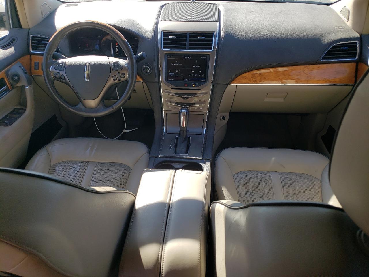 2013 Lincoln MKX - Image 8