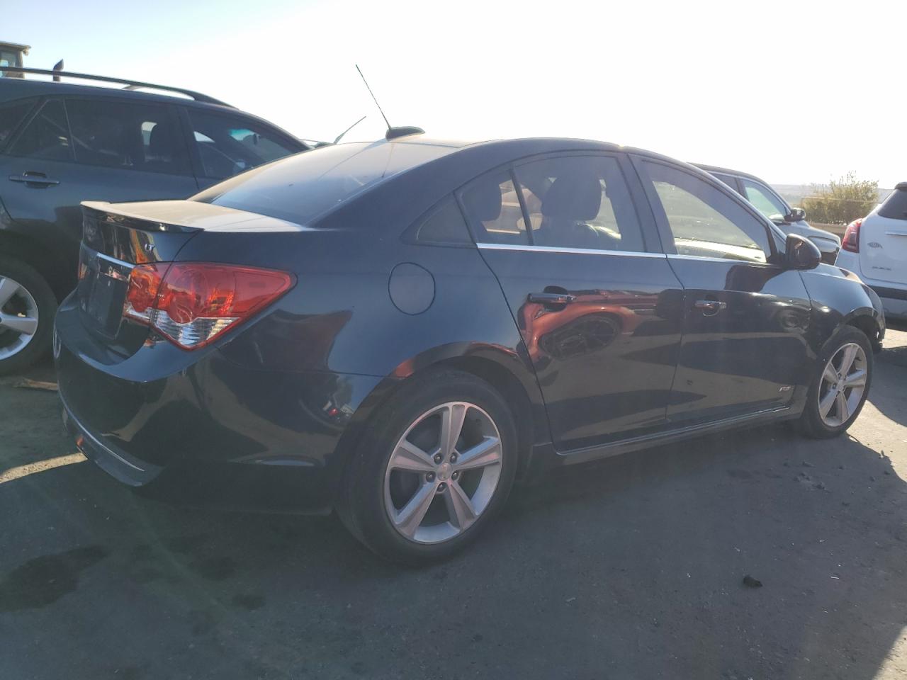 2015 Chevrolet Cruze - Image 3