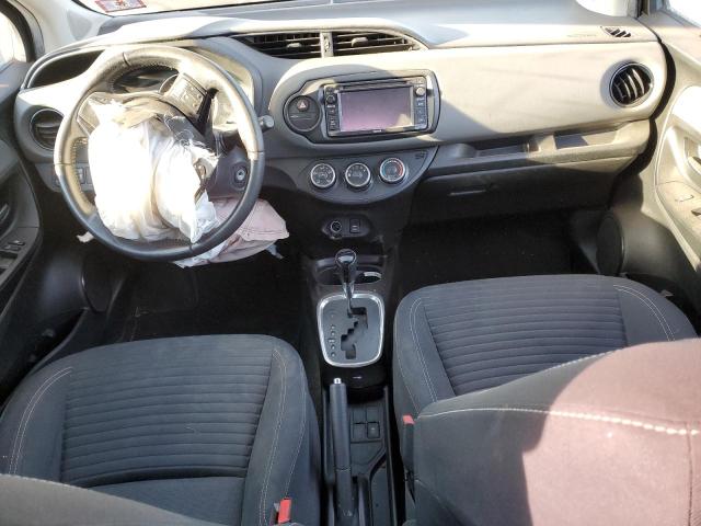  TOYOTA YARIS 2015 Черный