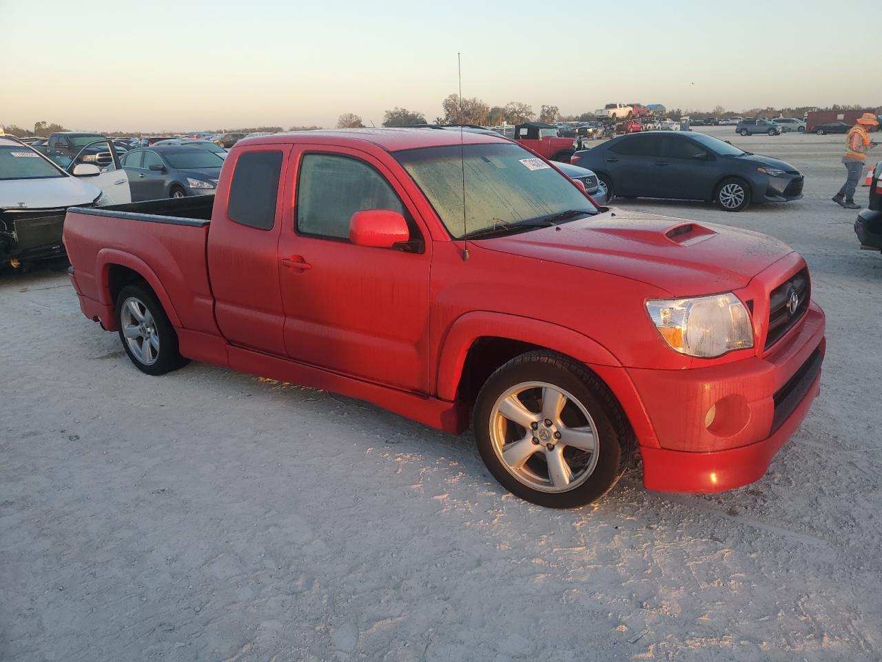 2007 Toyota Tacoma - Image 4