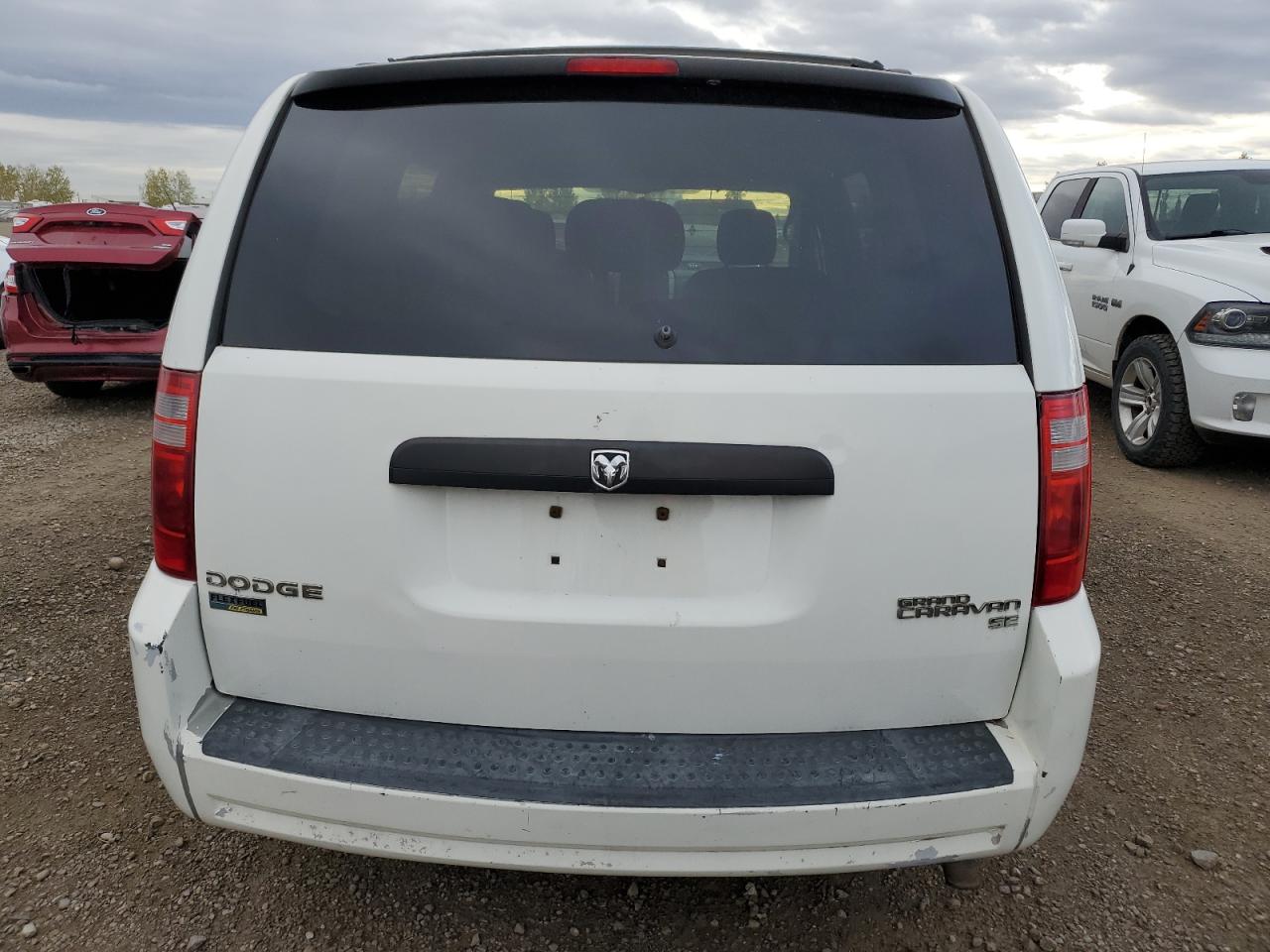 2D4RN4DE6AR163932 2010 Dodge Grand Caravan Se