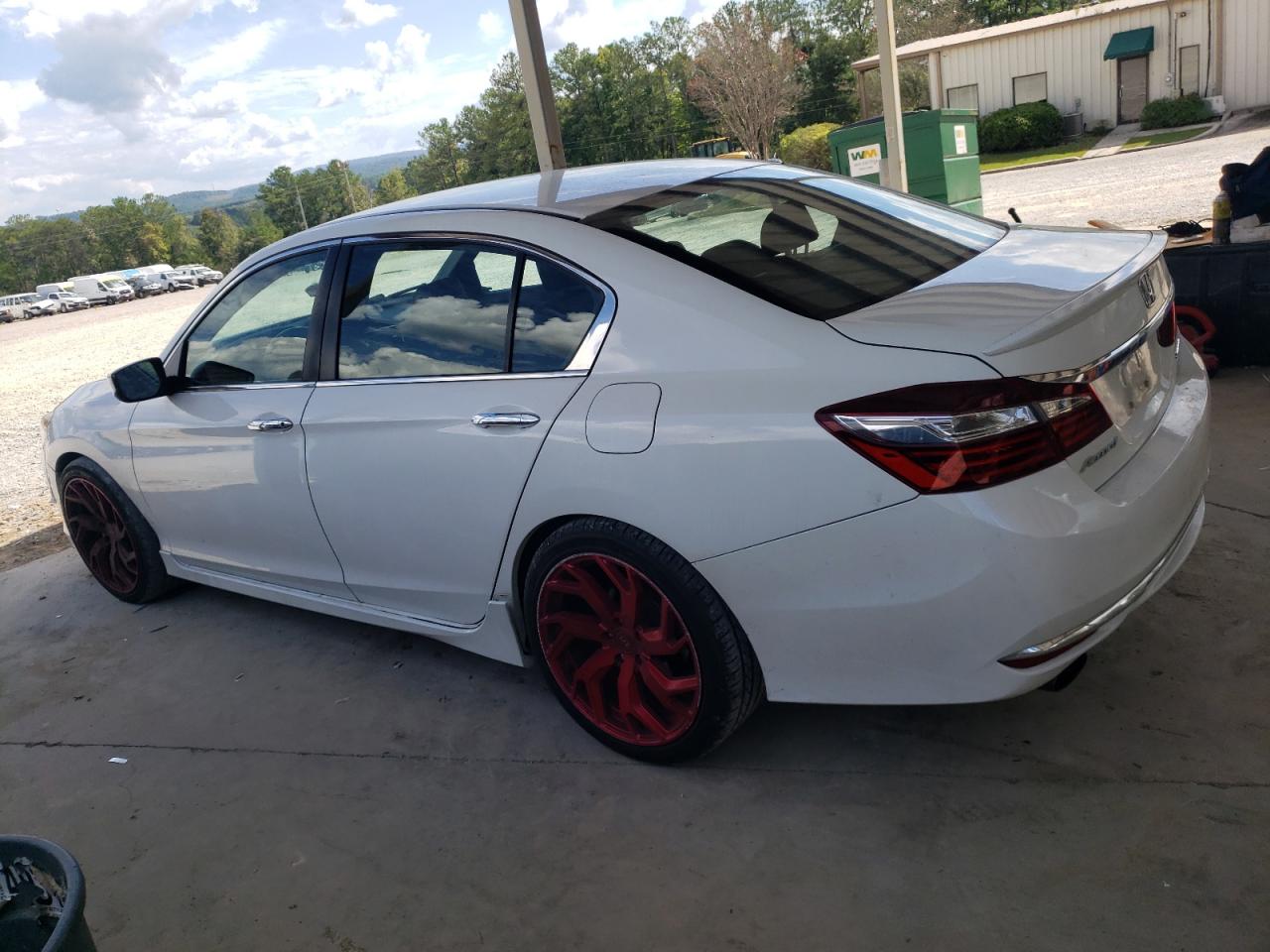 2016 Honda Accord - Image 2