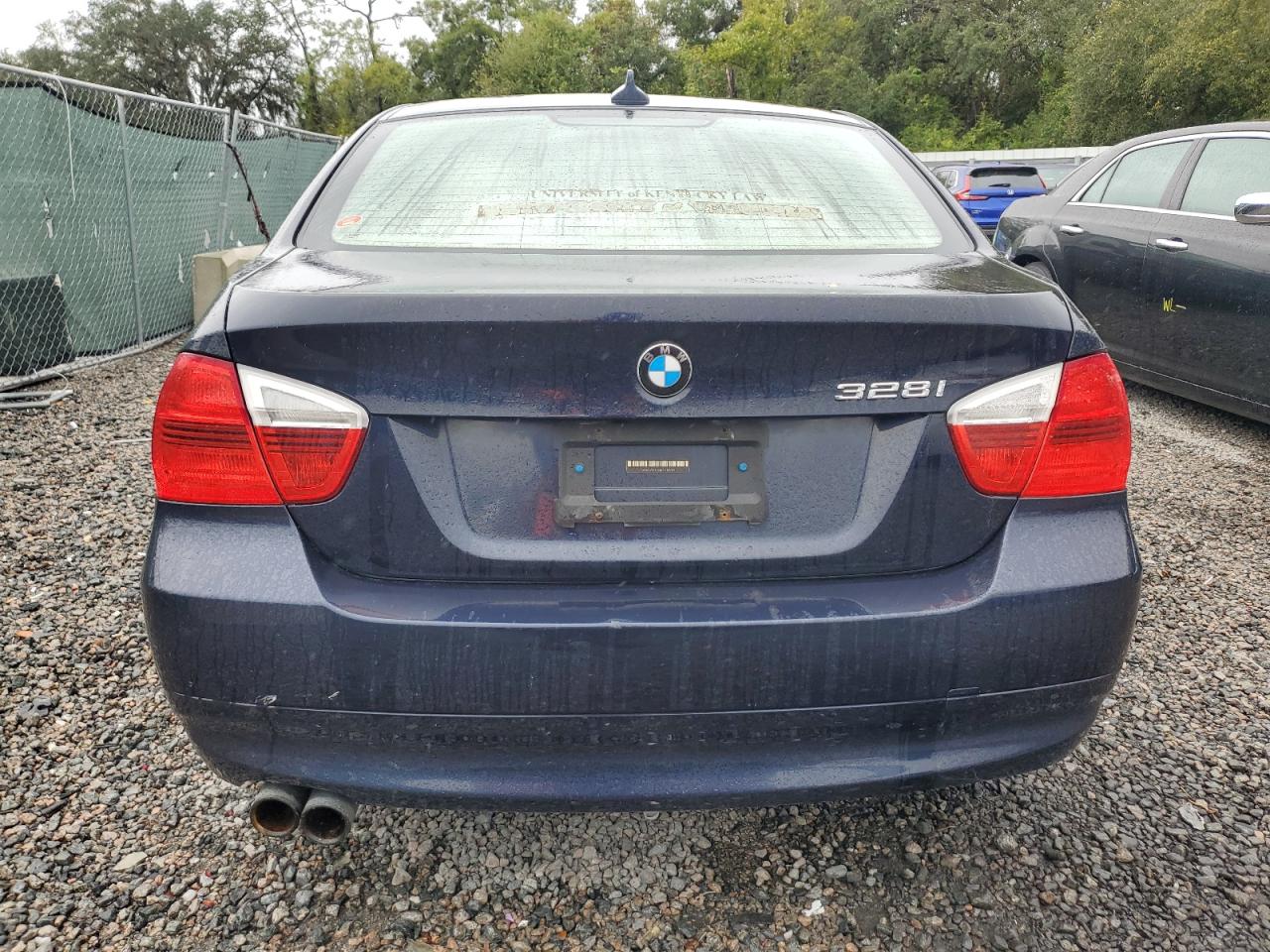 WBAVA37518NL52702 2008 BMW 328 I