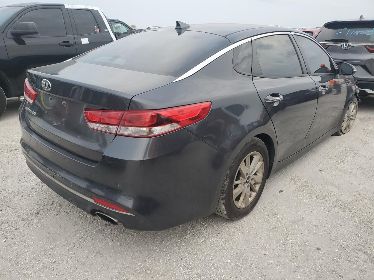 2018 Kia Optima - Image 3