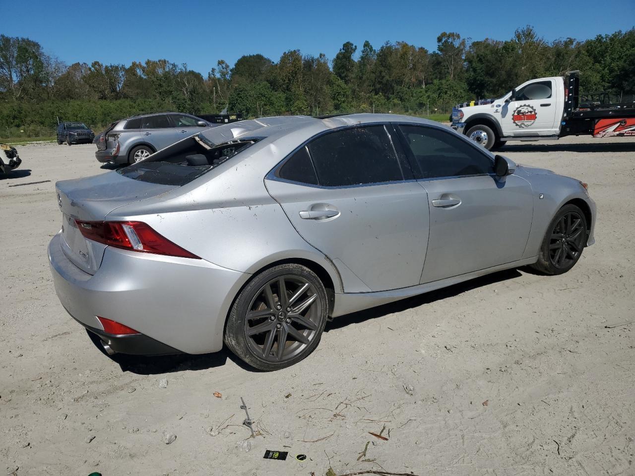 2014 Lexus IS - Image 3