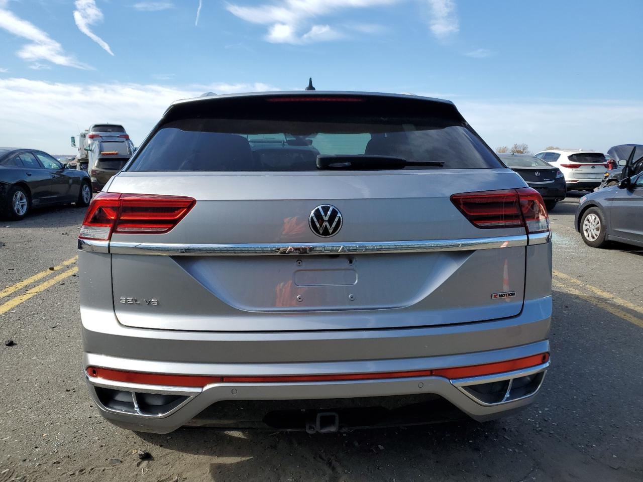 2021 Volkswagen Atlas Cross Sport Sel Premium R-Line VIN: 1V2FE2CA4MC220370 Lot: 78491234