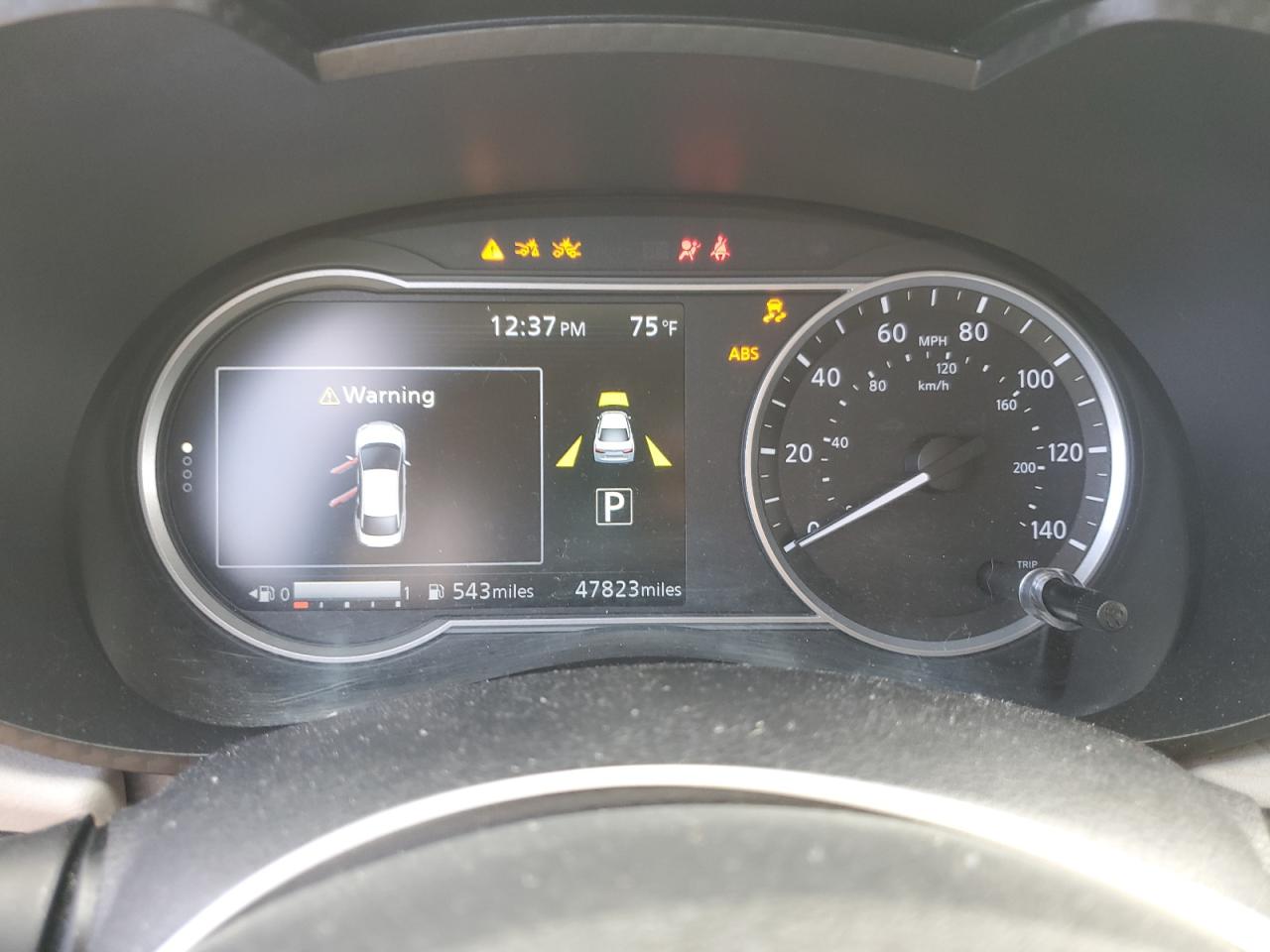 2021 Nissan Versa - Image 9