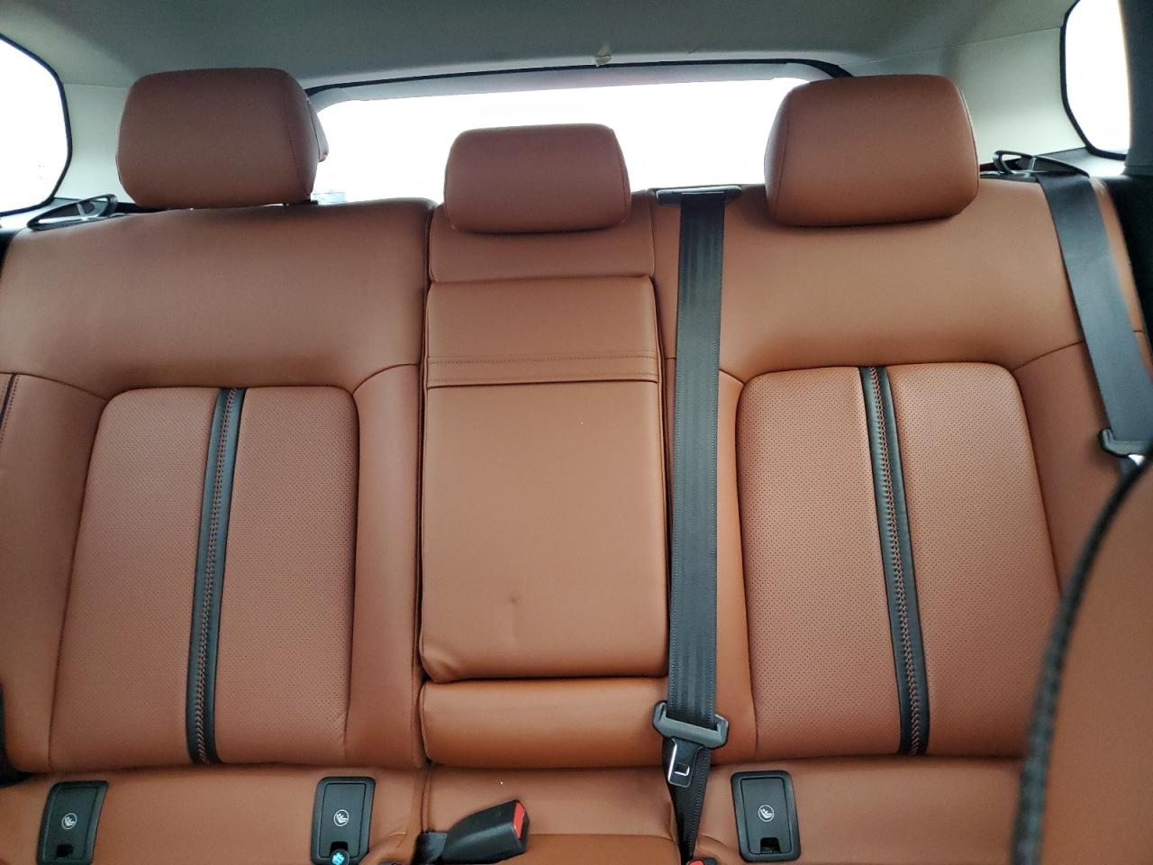 2023 Mazda CX-50 - Image 10
