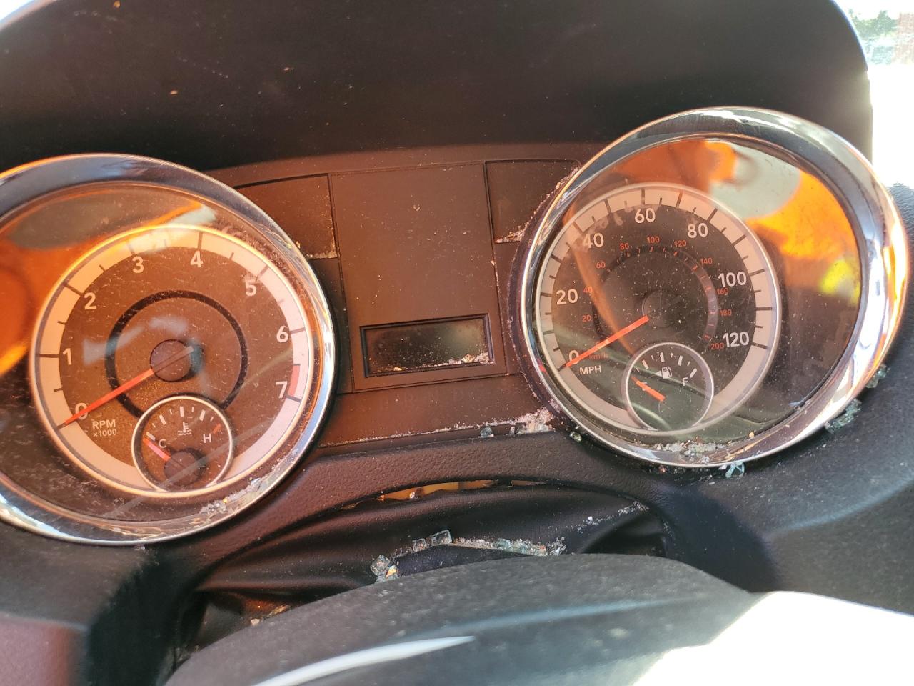 2013 Dodge Caravan - Image 9