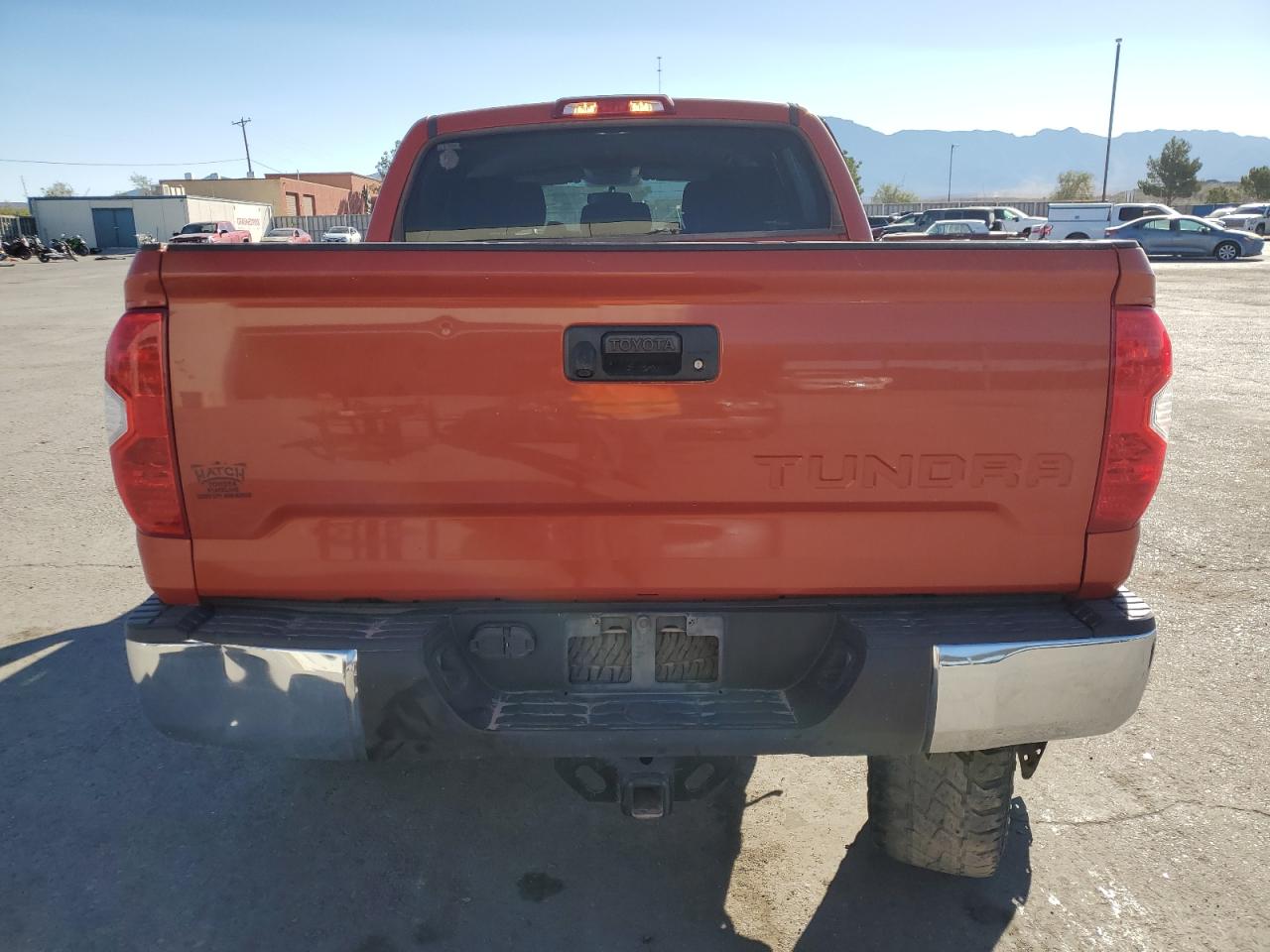 5TFDW5F17GX494095 2016 Toyota Tundra Crewmax Sr5