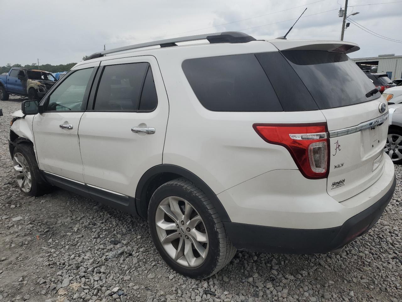 2014 Ford Explorer - Image 2