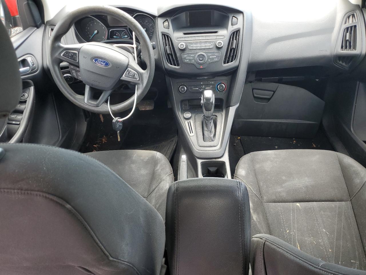 1FADP3F21FL269998 2015 Ford Focus Se