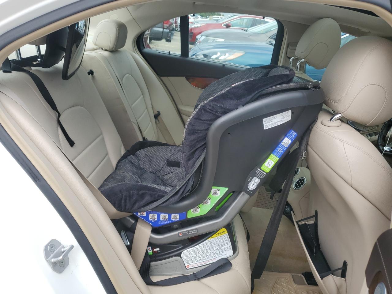 2015 Mercedes-Benz C-klasse - Image 10