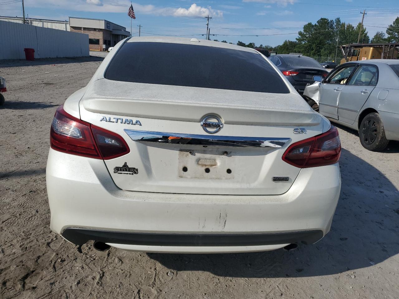 2018 Nissan Altima 2.5 VIN: 1N4AL3AP4JC186611 Lot: 74506064