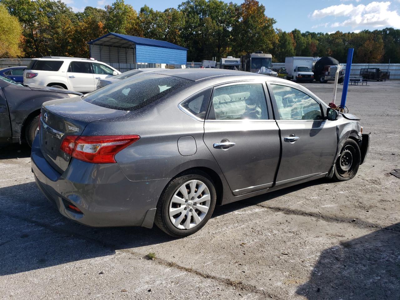 2019 Nissan Sentra - Image 3