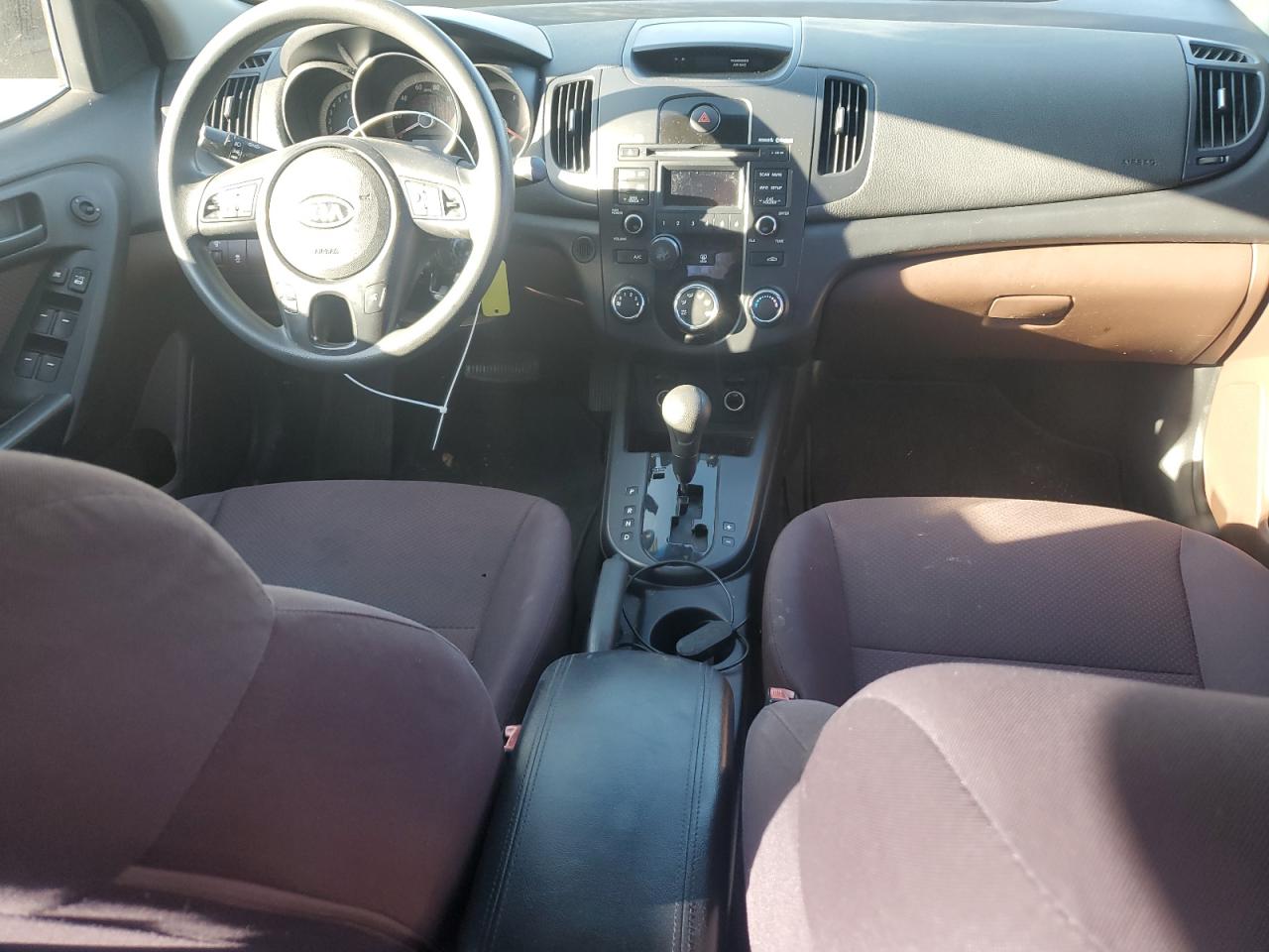 2010 Kia Forte Ex VIN: KNAFU4A21A5828890 Lot: 75049284