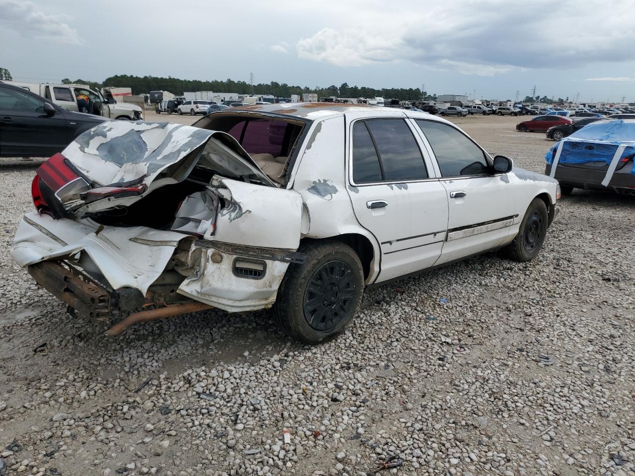 2004 Mercury Grand Marquis - Image 3